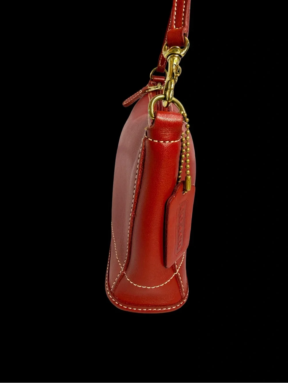 Coach compact red